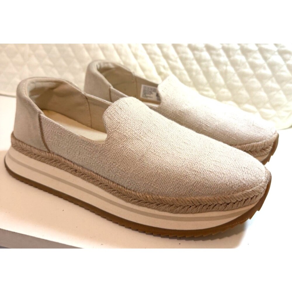 Toms Slip ons Women's Espadrile sz 6.5 cottagecore grandmacore resort wear